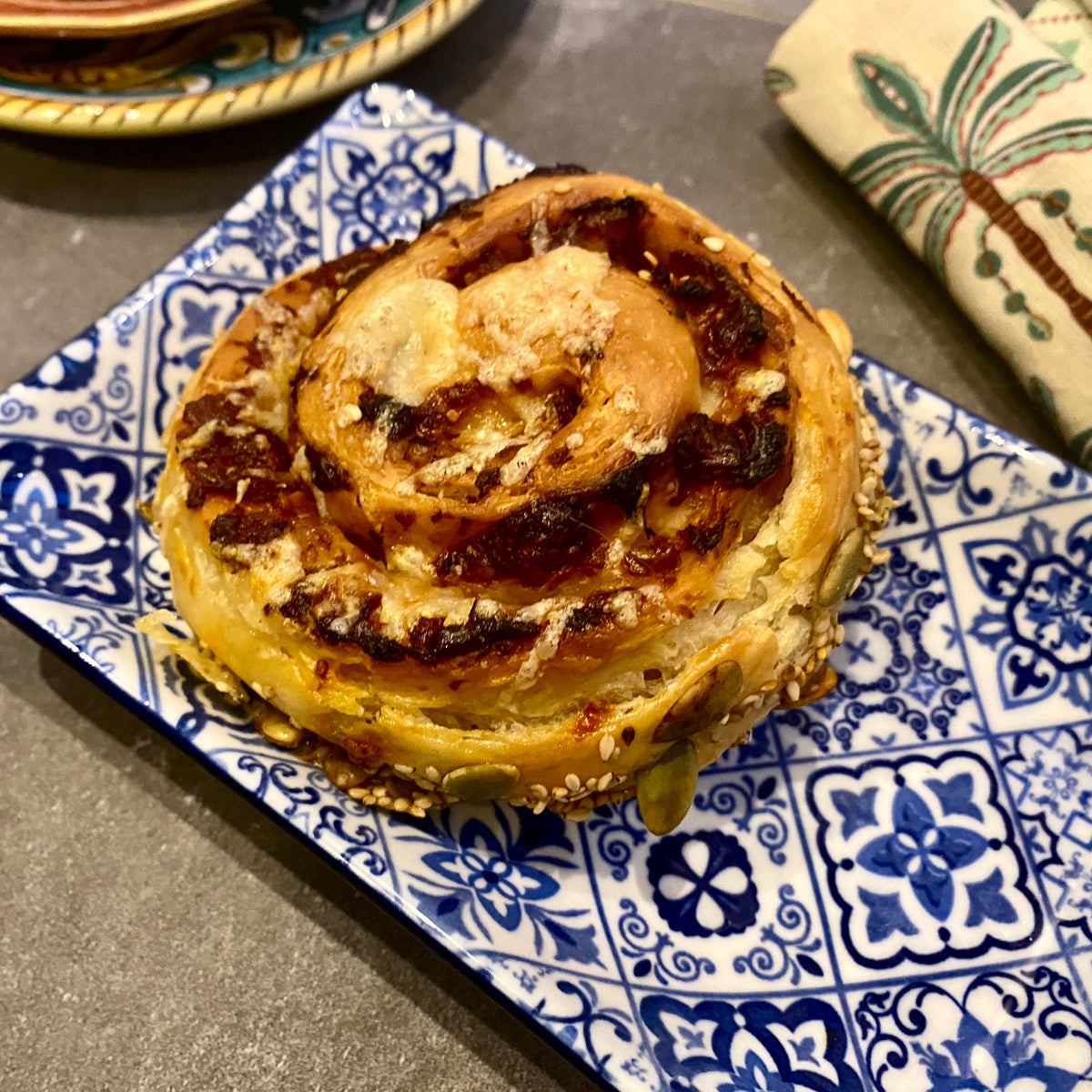 Kaas-zontomaat croissant swirl